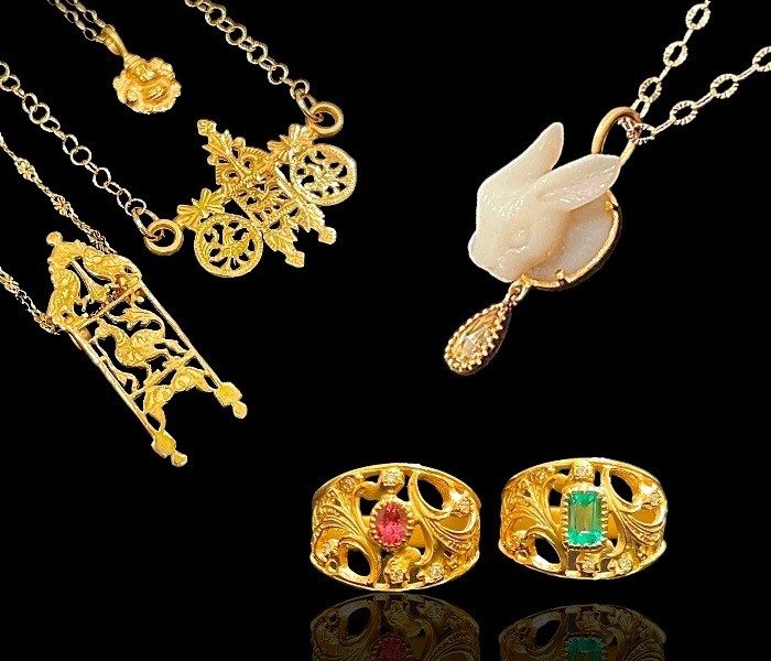 クリスマスローズ グロッセの激レアピアス❤︎2022.9月銀座三越で購入